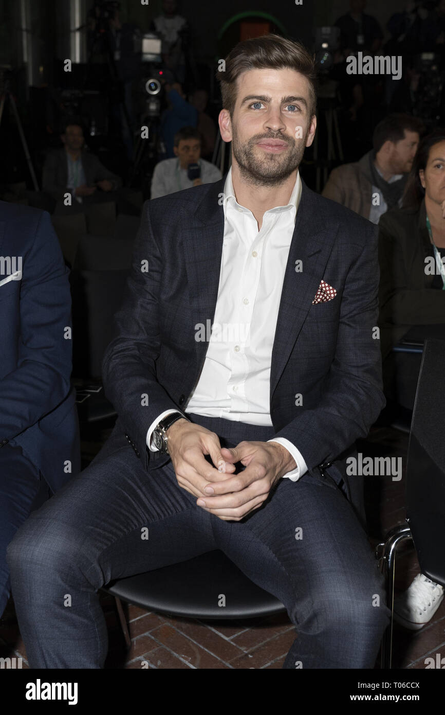 Difensore del Barcellona e Kosmos presidente Gerard Pique assiste il sorteggio per il 2019 Coppa Davis finale di tennis con: Gerard Pique dove: Madrid, Spagna Quando: 14 Feb 2019 Credit: Oscar Gonzalez/WENN.com Foto Stock