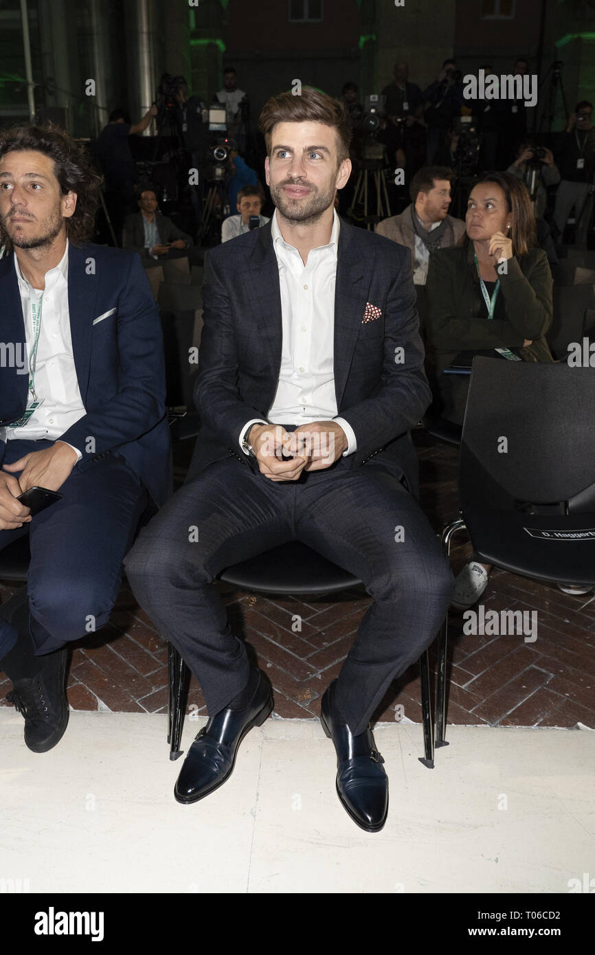 Difensore del Barcellona e Kosmos presidente Gerard Pique assiste il sorteggio per il 2019 Coppa Davis finale di tennis con: Gerard Pique dove: Madrid, Spagna Quando: 14 Feb 2019 Credit: Oscar Gonzalez/WENN.com Foto Stock