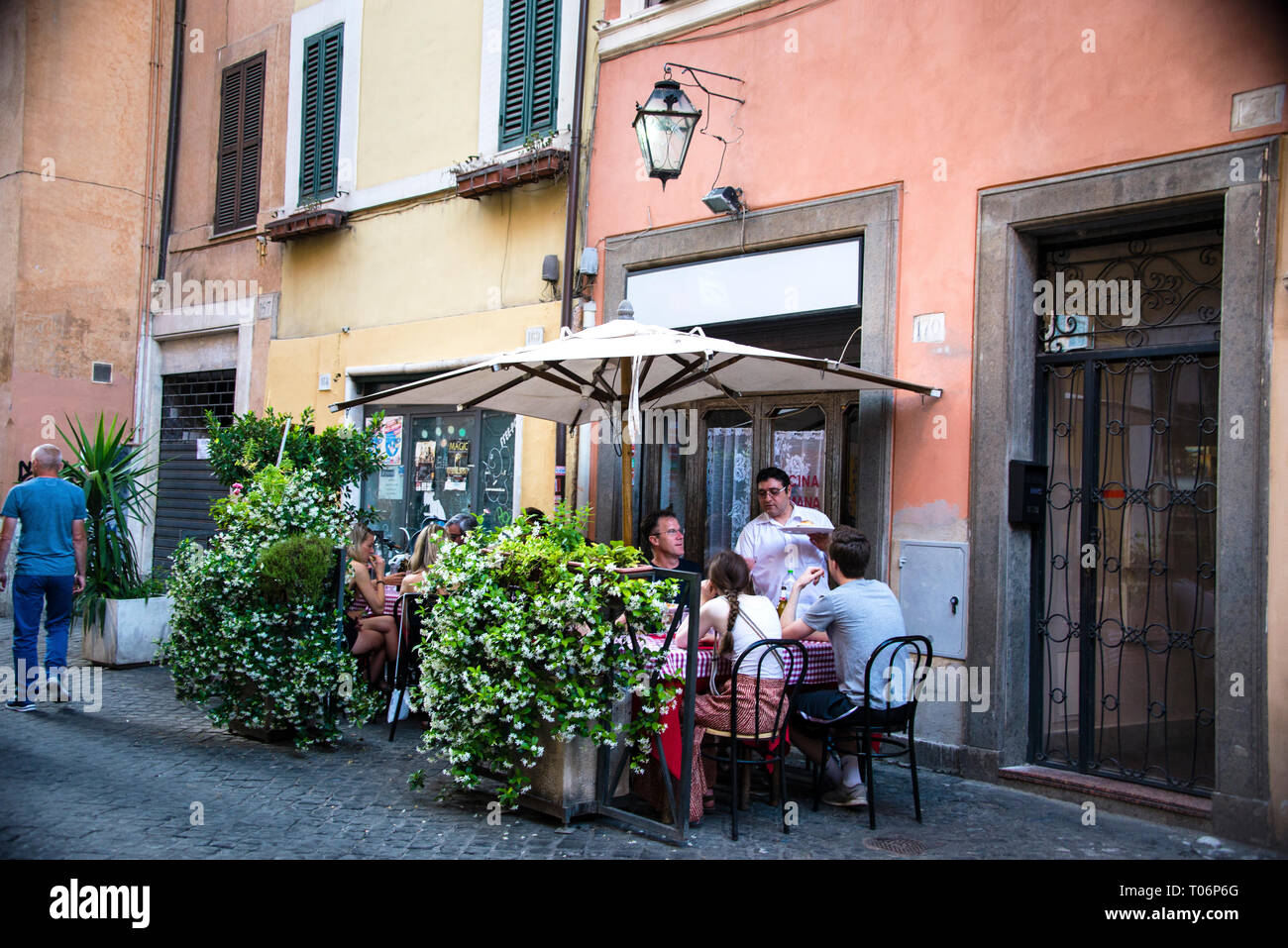 Pizzeria nel quartiere Trastevere di Roma, Italia. Foto Stock