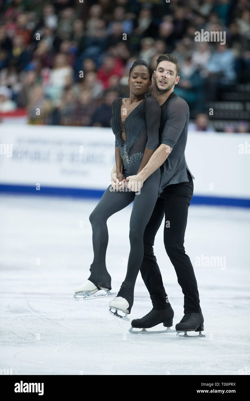 Vanessa James e Morgan Cipres dalla Francia durante il 2019 campionati europei Foto Stock