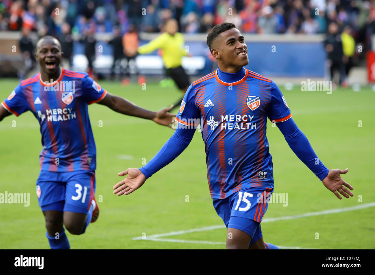 Cincinnati, Ohio, Stati Uniti d'America. Xvii Mar, 2019. FC di Cincinnati Allan Cruz celebra il suo obiettivo durante una sequenza di lunghezza massima MLS partita di calcio tra FC Cincinnati e Portland a Nippert Stadium di Cincinnati, Ohio. Kevin Schultz/CSM/Alamy Live News Foto Stock