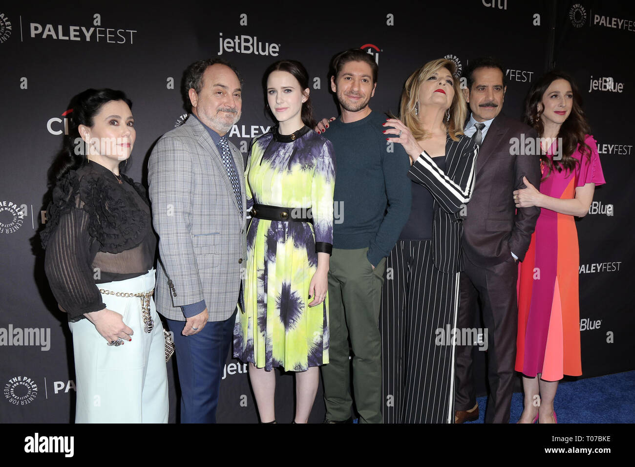 Los Angeles, CA, Stati Uniti d'America. Xv Mar, 2019. LOS ANGELES - MAR 15: Alex Borstein, Kevin Pollak, Rachel Brosnahan, Michael Zegen, Caroline Aaron, Tony Shalhoub, Marin Hinkle al PaleyFest - ''La meravigliosa signora Maisel'' presso il Teatro Dolby su Marzo 15, 2019 a Los Angeles, CA Credito: Kay Blake/ZUMA filo/Alamy Live News Foto Stock