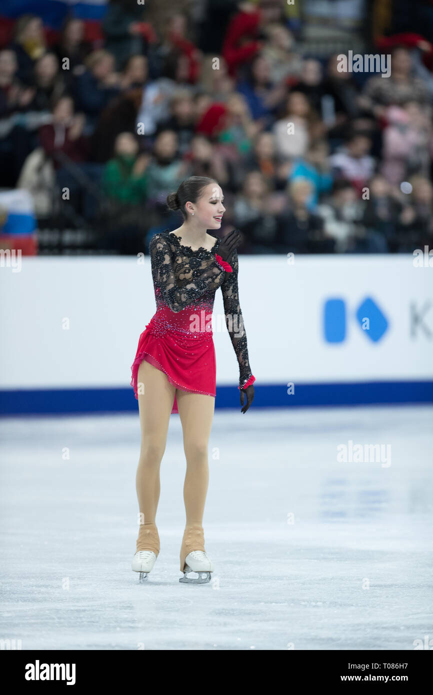 Alina Zagitova dalla Russia durante il 2019 campionati europei Foto Stock