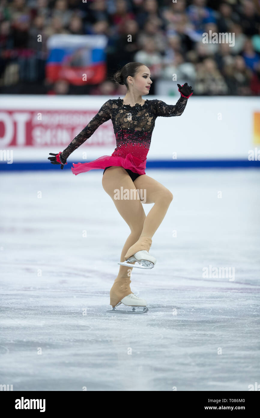 Alina Zagitova dalla Russia durante il 2019 campionati europei Foto Stock