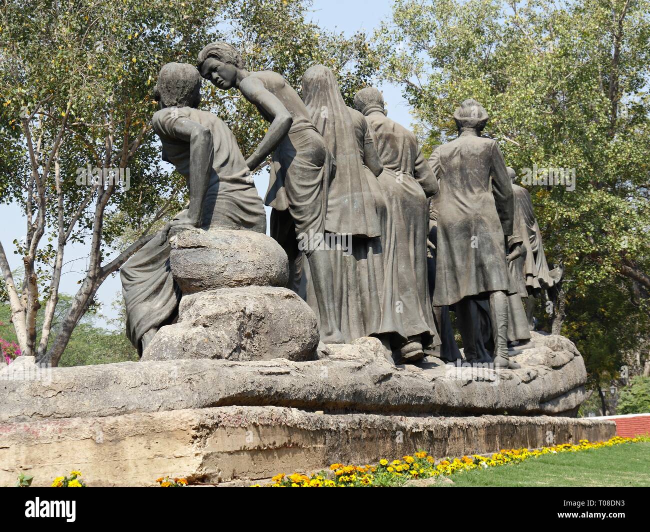 NEW DELHI, INDIA--MARZO 2018: Vista posteriore dei monumenti di Gyarah Murti alla Mamma Theresa Crescent a Nuova Delhi. Foto Stock