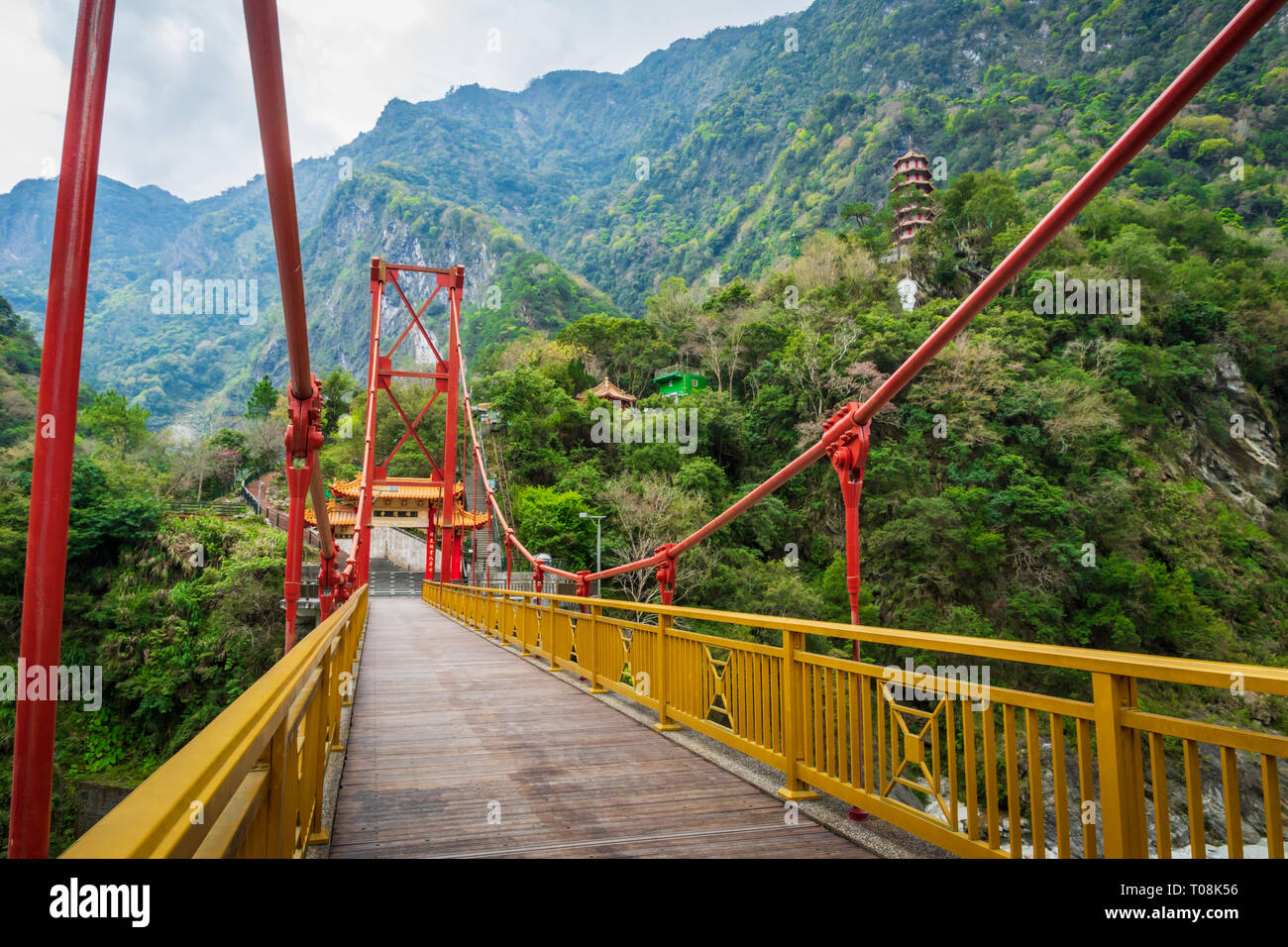 Vista della eterna primavera Santuario a Taroko national park di Taiwan. Foto Stock