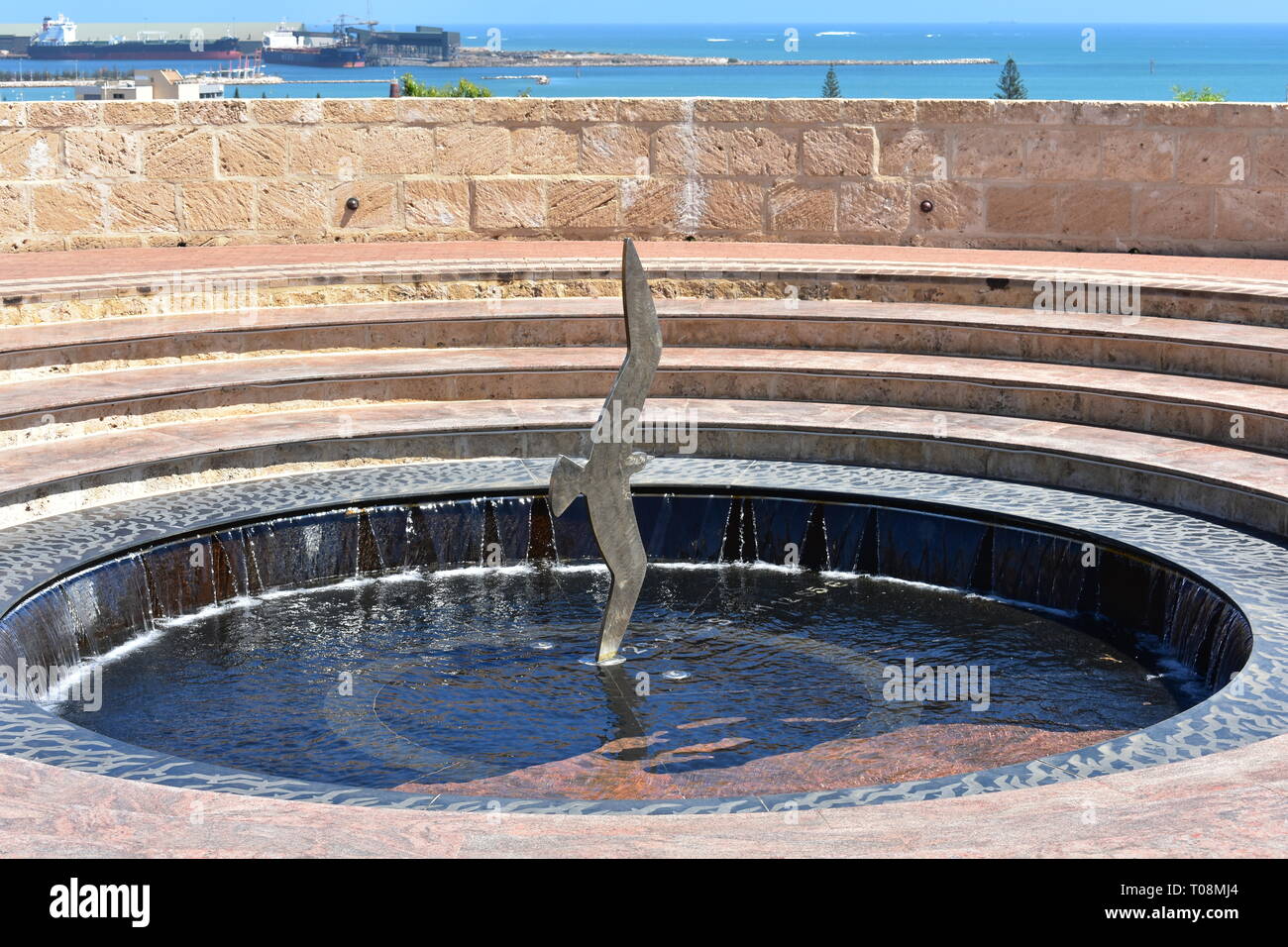 Pool di ricordo presso la HMAS Sydney II memorial Geraldton Australia occidentale Foto Stock