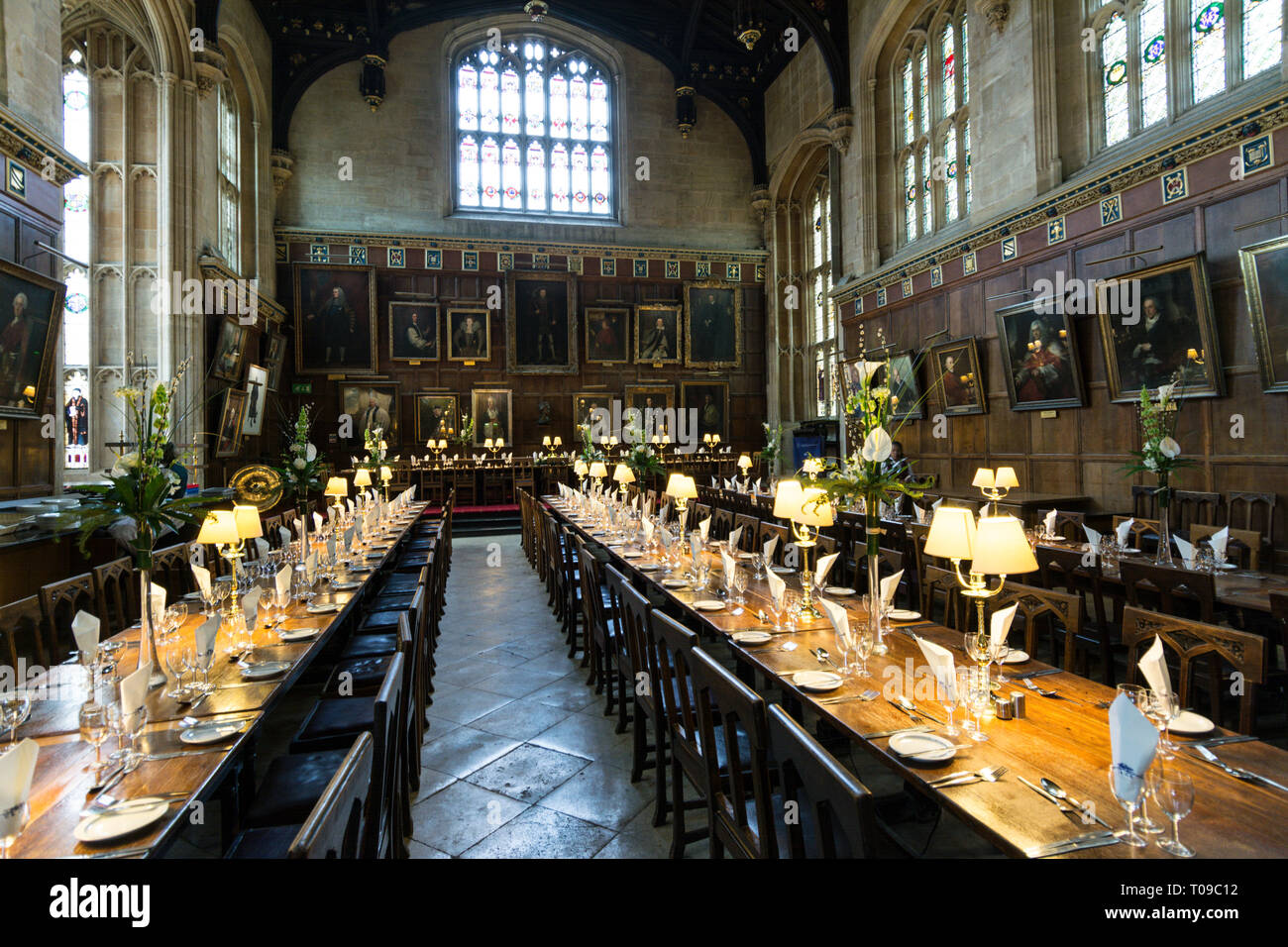 La sala da pranzo del Christ Church College di St. Aldates Street, Oxford, Oxfordshire,la Gran Bretagna Foto Stock