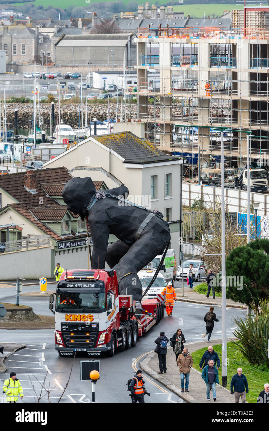 Plymouth, Devon, Regno Unito. 18 mar 2019. Regno Unito la più grande scultura in bronzo di credito: Pietro CURNO/Alamy Live News Foto Stock