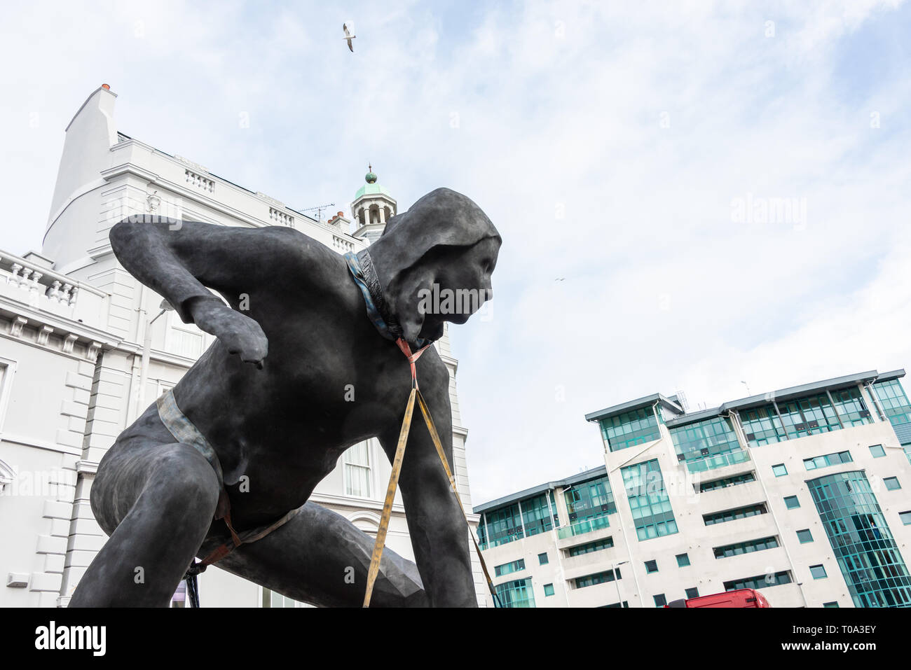 Plymouth, Devon, Regno Unito. 18 mar 2019. Regno Unito la più grande scultura in bronzo di credito: Pietro CURNO/Alamy Live News Foto Stock