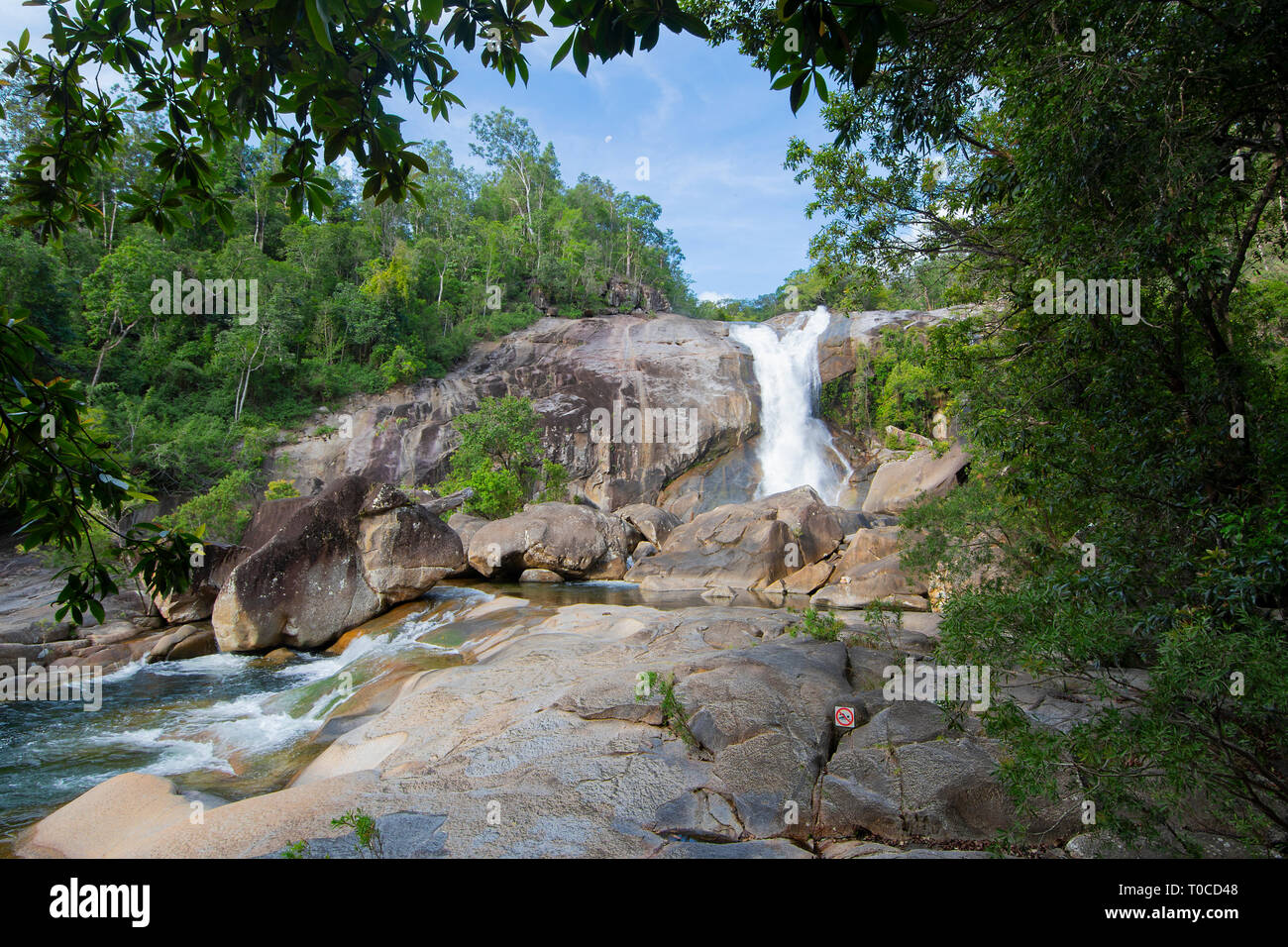 Vista panoramica del patrimonio mondiale Unesco-elencati di Murray cade sul fiume Murray, Girramay National Park, Casuario; Costa del Nord del Queensland, FNQ, QLD, Foto Stock