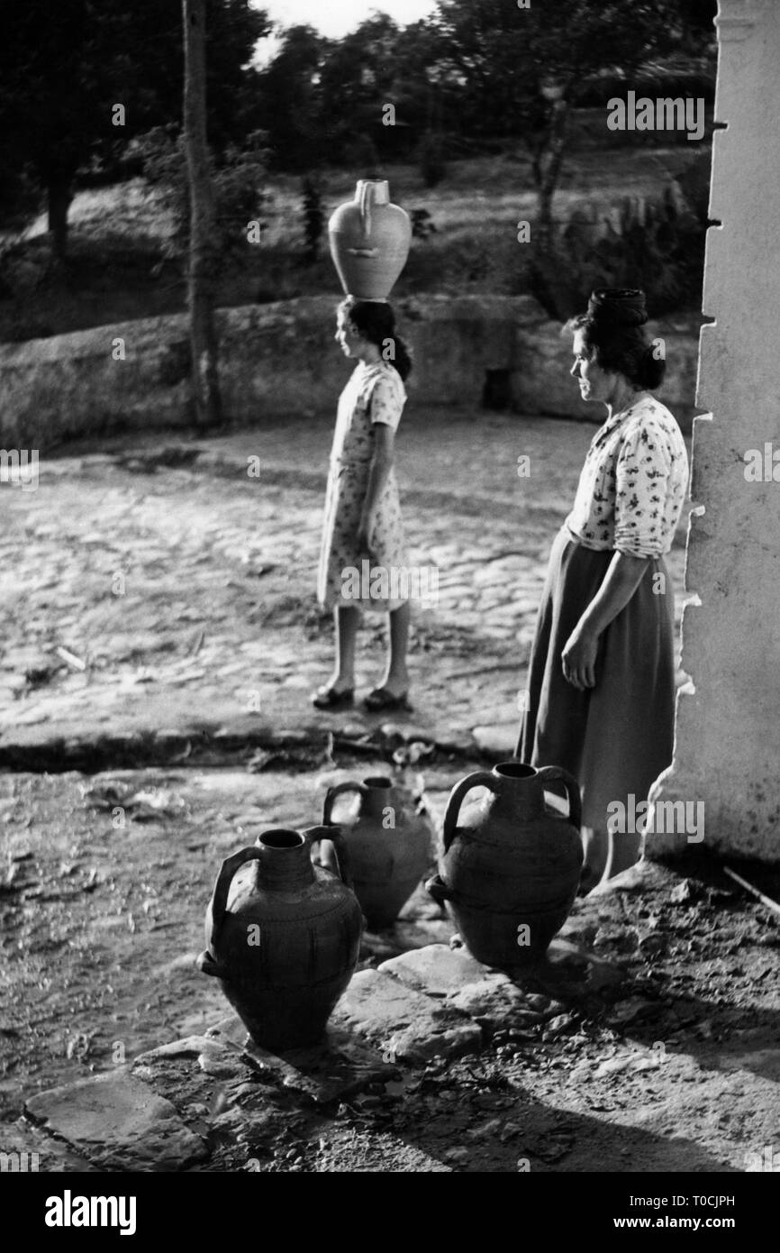 Portatori di acqua, palinuro 1962 Foto Stock