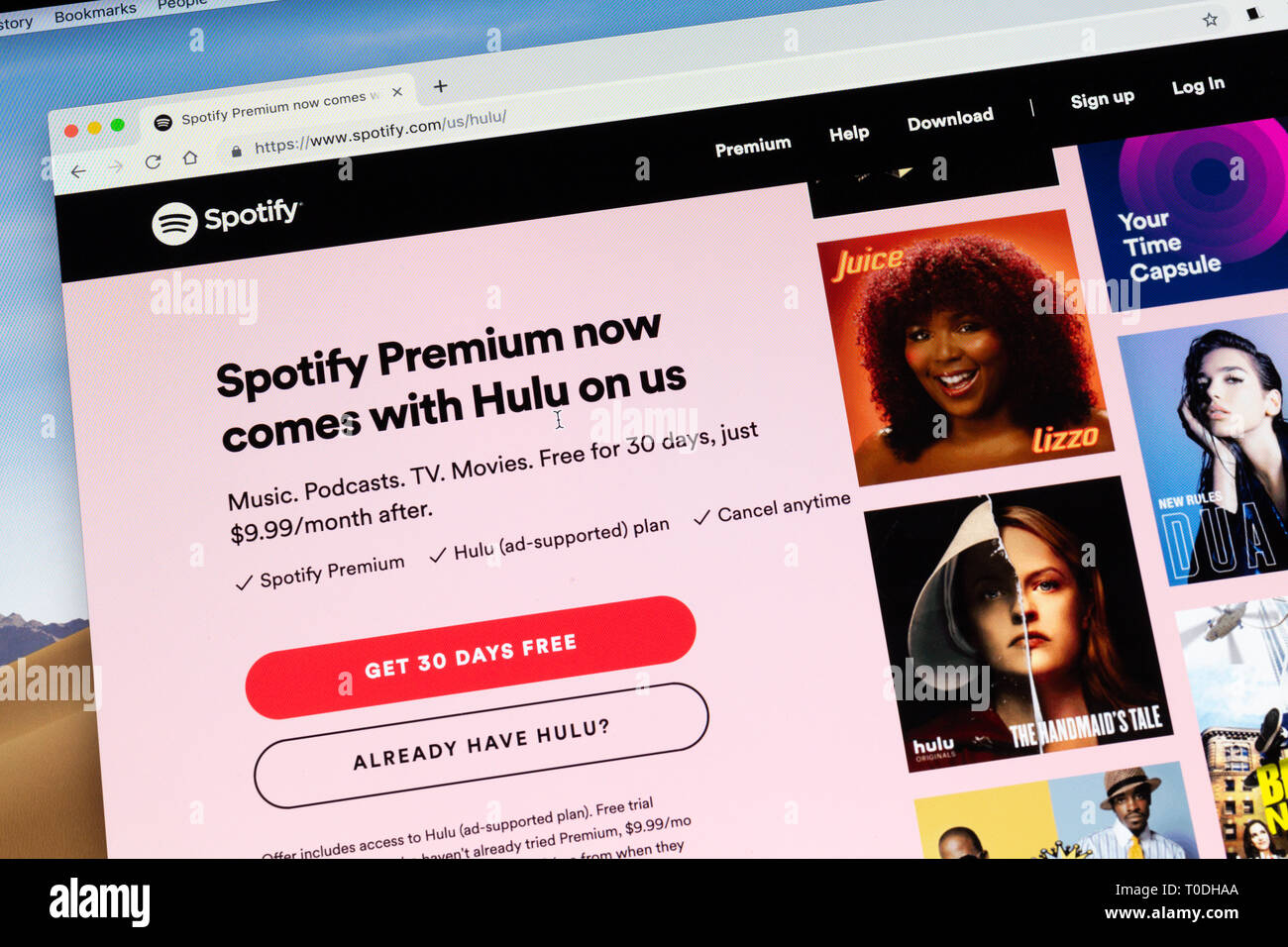 Spotify premium con hulu pagina nel computer desktop browser Foto Stock