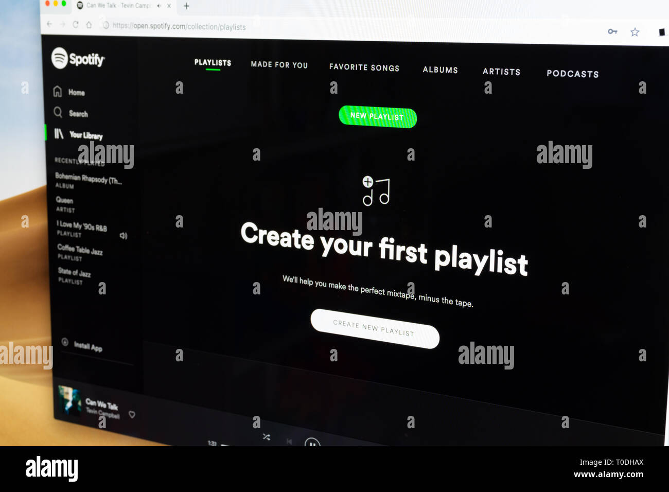 Spotify crea nuova sequenza di brani nella pagina desktop browser del computer Foto Stock