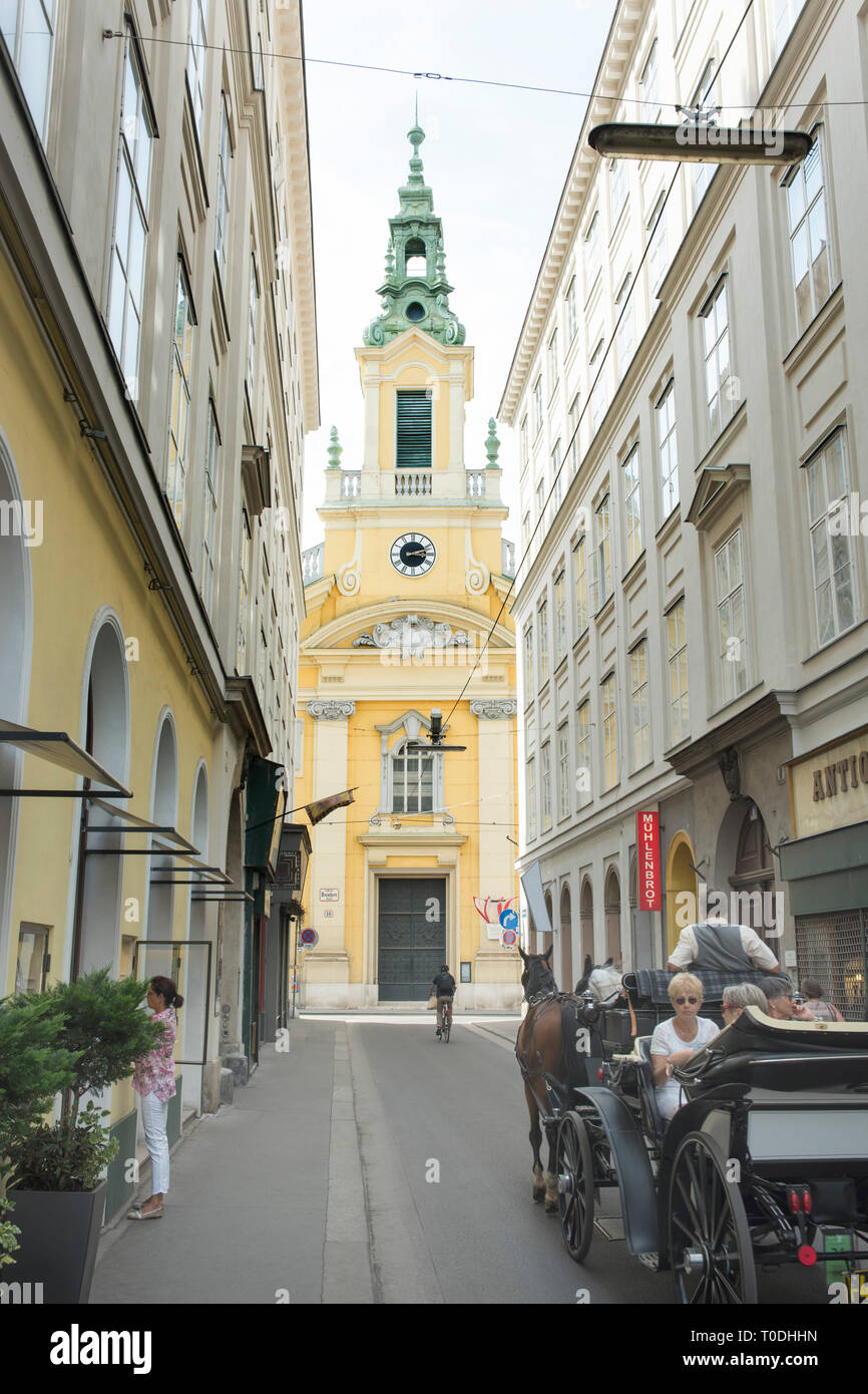 Österreich, Wien 1, Evangelische Kirche in der Dorotheergasse, Blick durch die Plankengasse Foto Stock