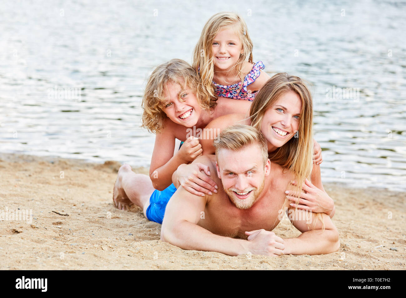 Vacanze estive per bambini immagini e fotografie stock ad alta risoluzione  - Alamy