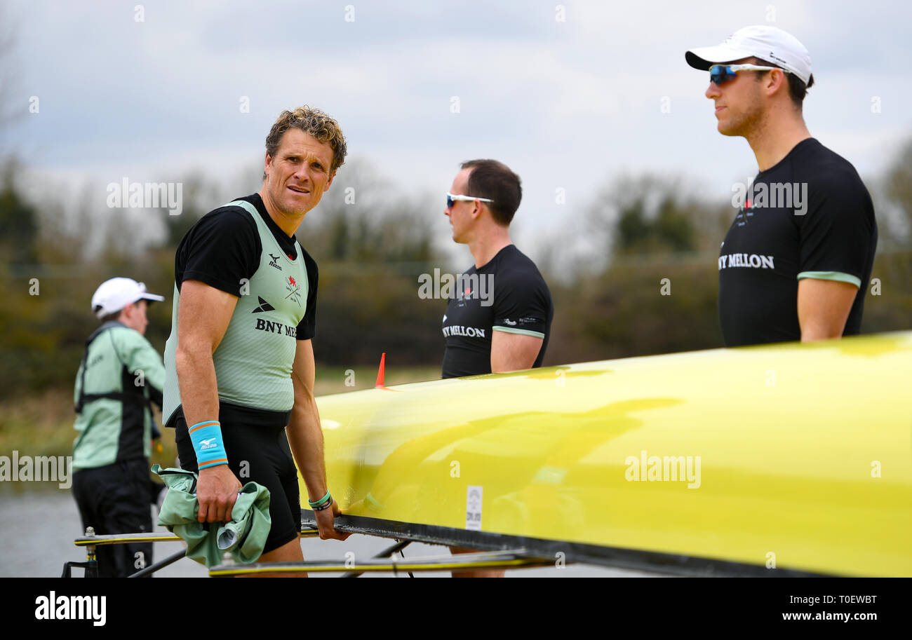 James Cracknell dopo la sessione di formazione alla ribalta Mill lavaggio, Ely. Foto Stock