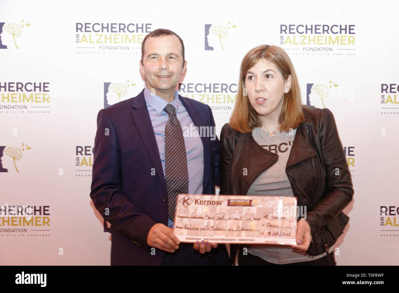 Parigi, Francia. 18 mar 2019. Jean-Luc Angelis e Gaelle Scelo - Photocall del XIV Gala 2019 dell'Associazione per l'Alzheimer Research presso l'Olympia di Parigi il 18 marzo 2019, Francia. Credito: Véronique PHITOUSSI/Alamy Live News Foto Stock