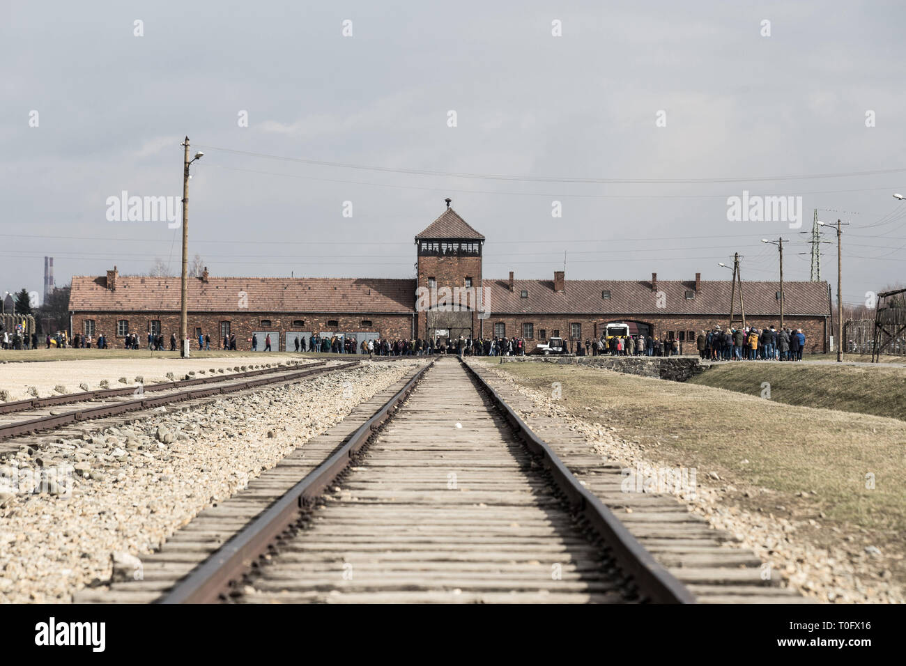 Ingresso rampa al campo di concentramento di Auschwitz Birkenau KZ Polonia Marzo 12, 2019 Foto Stock