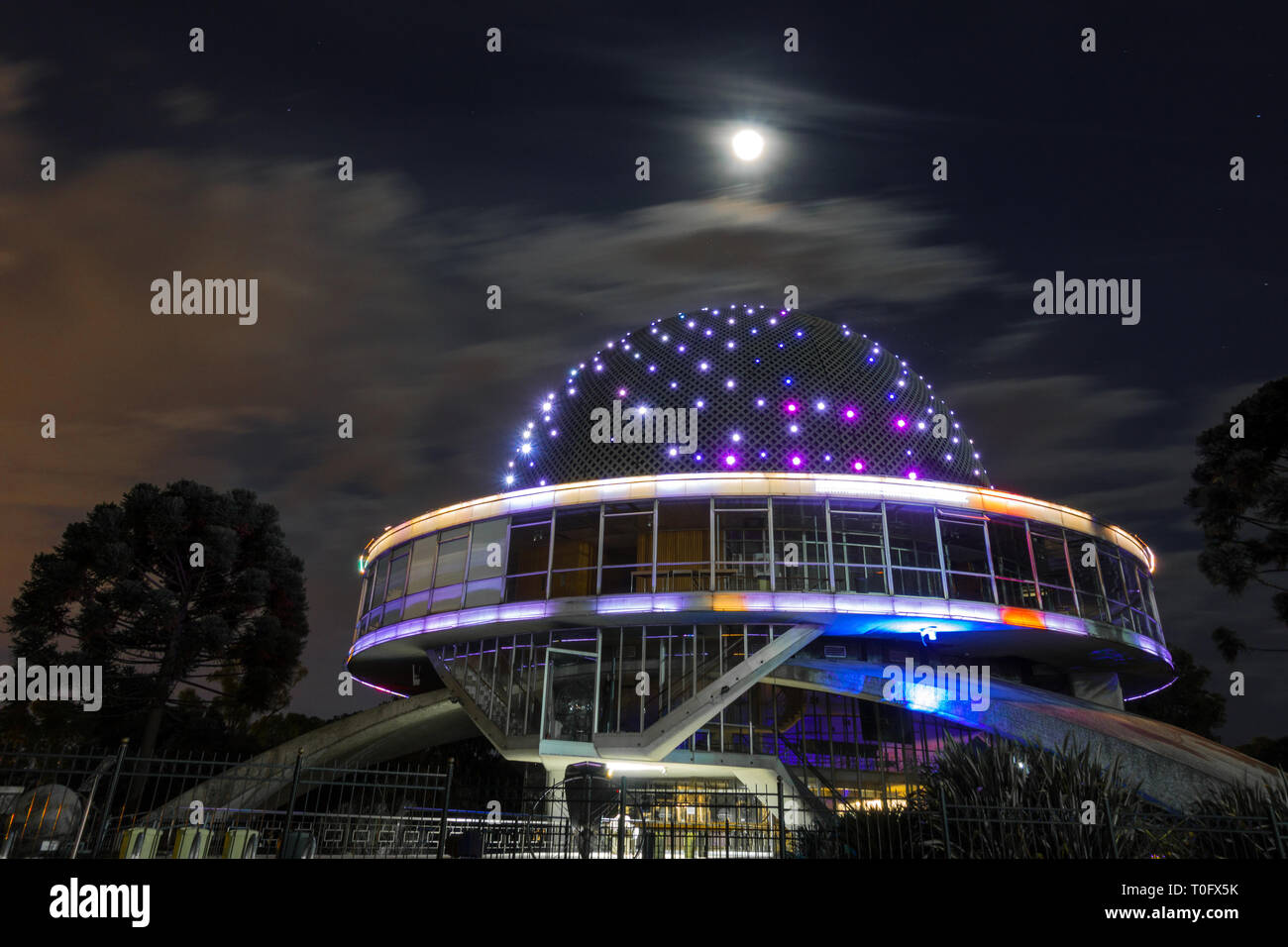La sfera architettura di Galileo Galilei planetarium in Buenos Aires, Argentina Foto Stock