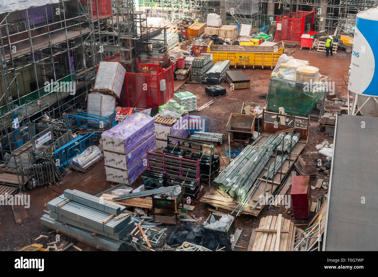 Sito di costruzione di £38 milioni di studenti è un complesso di appartamenti vicino al Teatro di Belgrado, Coventry, West Midlands, Regno Unito. Foto Stock