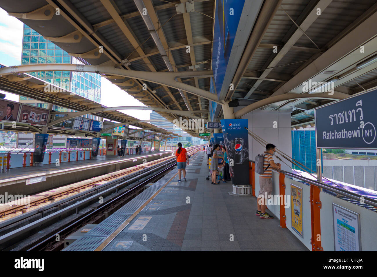 Ratchathewi BTS Station, Ratchathewi, Bangkok, Thailandia Foto Stock