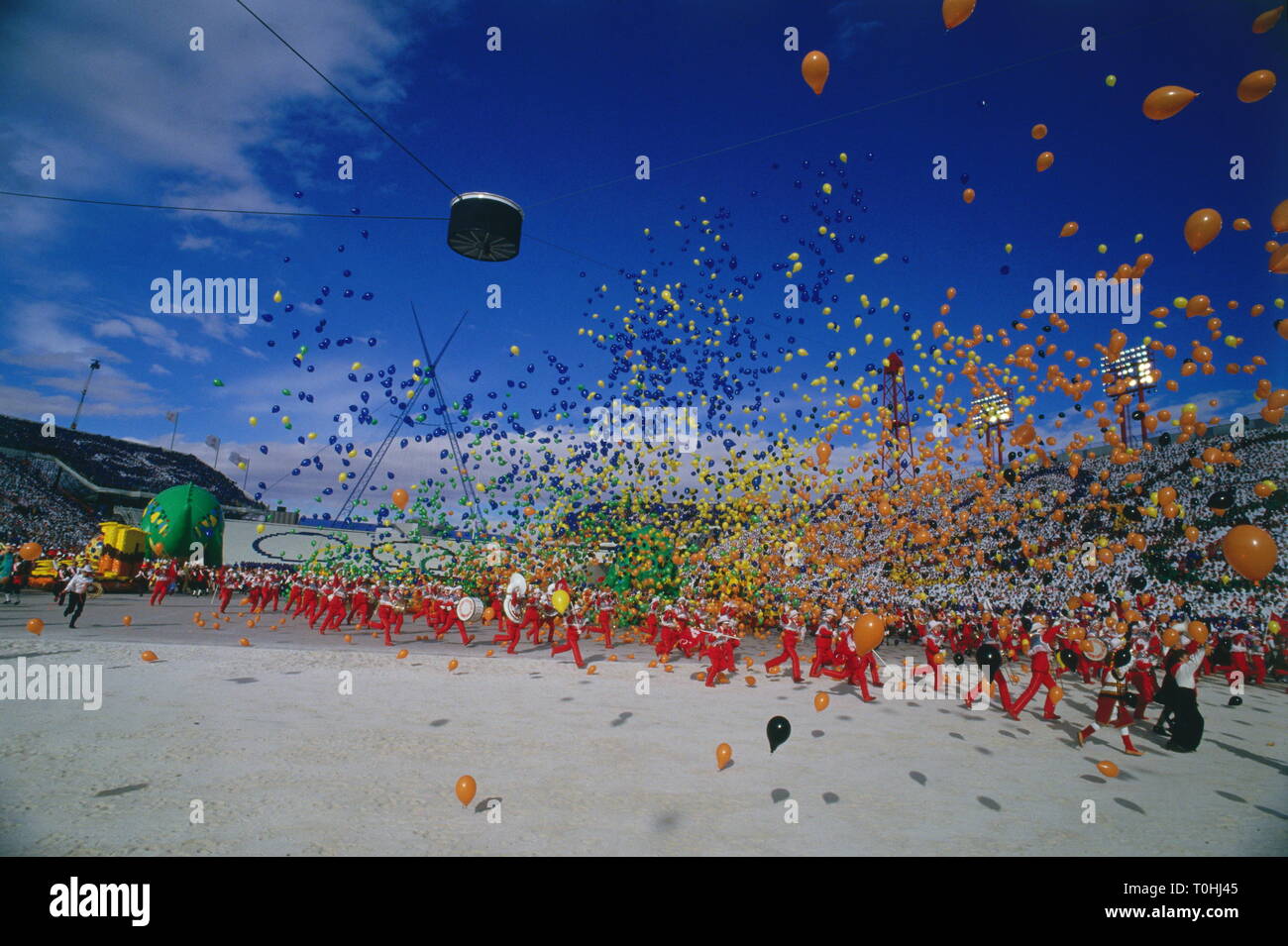 Sport, XV Giochi Olimpici Invernali, città di Calgary, cerimonia di apertura, 1988, Additional-Rights-Clearance-Info-Not-Available Foto Stock