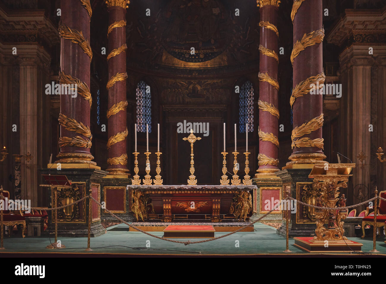 Italia, Roma, febbraio 19/2019, altare della Basilica di Santa Maria Maggiore Foto Stock