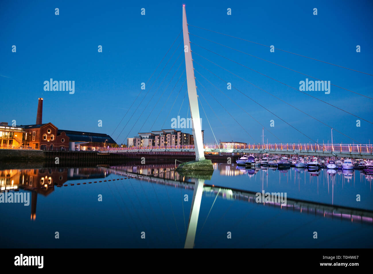 Piede Millennium Bridge, SA1 Area, Swansea, Regno Unito Foto Stock