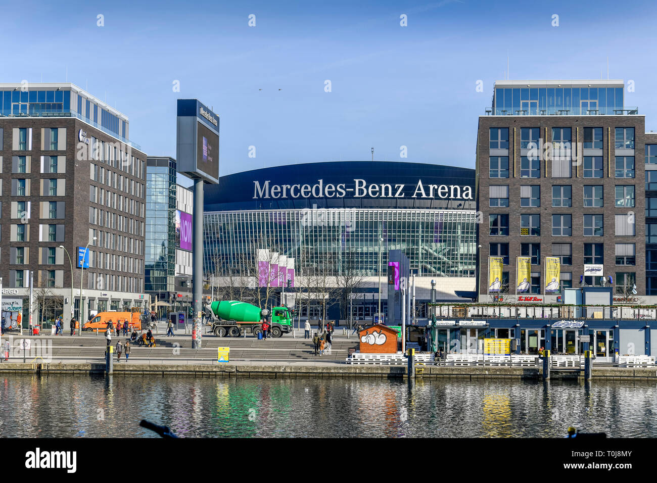 Mercedes Benz arena, Mercedes-Benz posto, Mühlenstrasse, la Sprea, Friedrich di grove, Berlino, Germania, Mercedes Benz Arena, Mercedes-Benz-Platz, Mueh Foto Stock