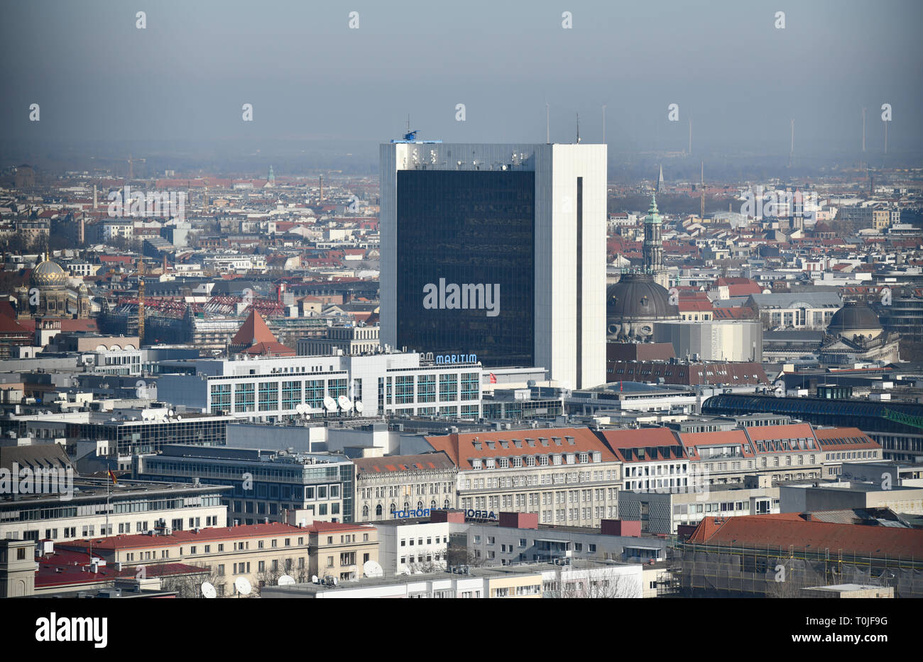 IHZ alto, Friedrichstrasse 95, medio, Berlino, Germania, IHZ-Hochhaus, Friedrichstraße 95, Mitte, Deutschland Foto Stock
