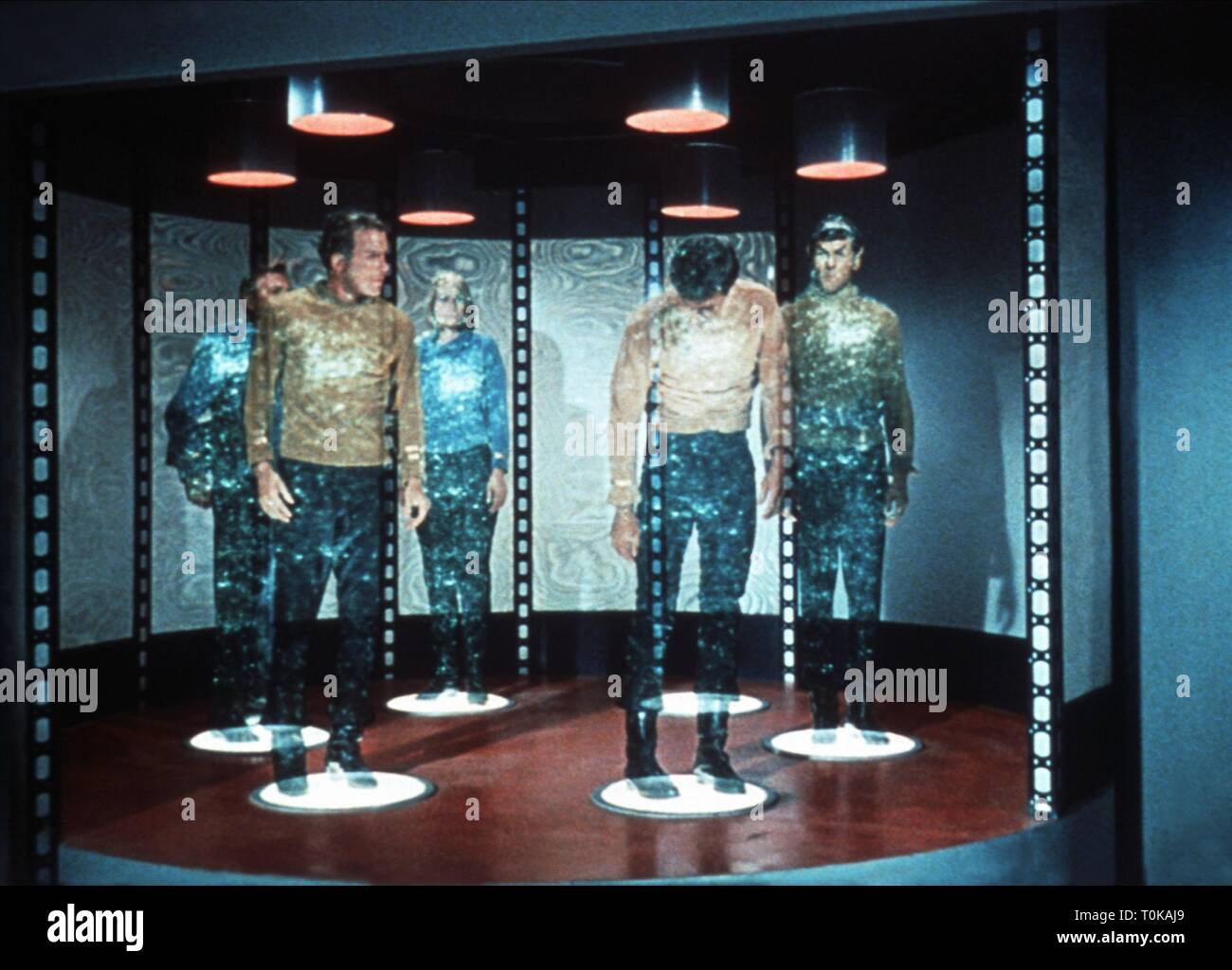 WILLIAM SHATNER, Leonard Nimoy, STAR TREK, 1966 Foto Stock