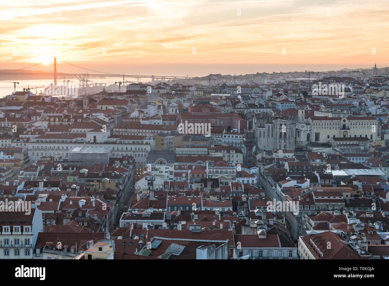 Vista dal Castelo de São Jorge a Lisbona, tramonto, Portogallo Foto Stock