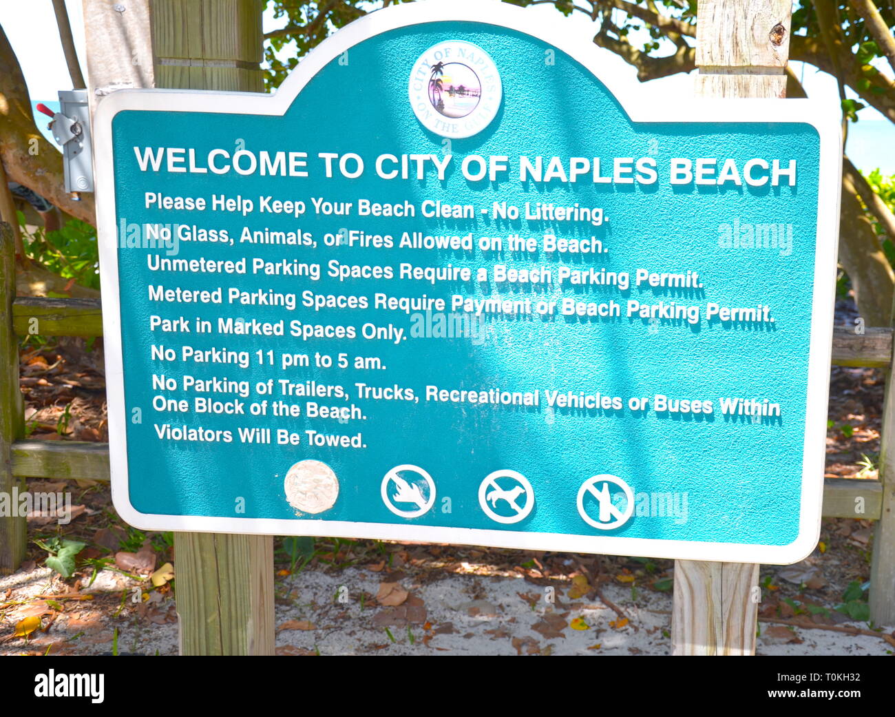 Città di Napoli beach sign in Naples, Florida, Stati Uniti d'America Foto Stock