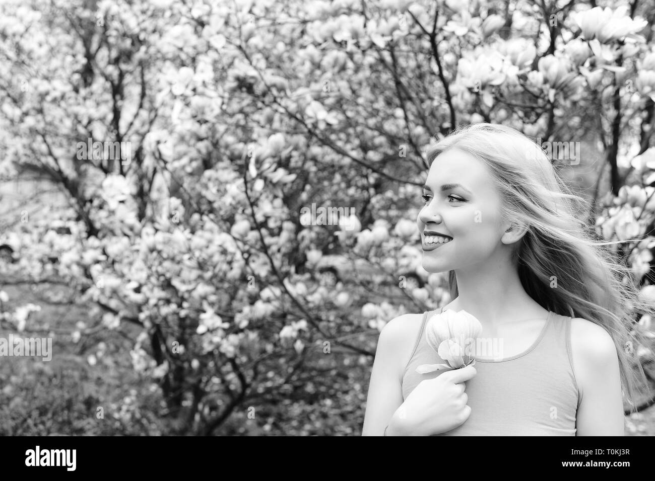 Bellezza e moda, spa e la natura, molla e blossom, donna Foto Stock