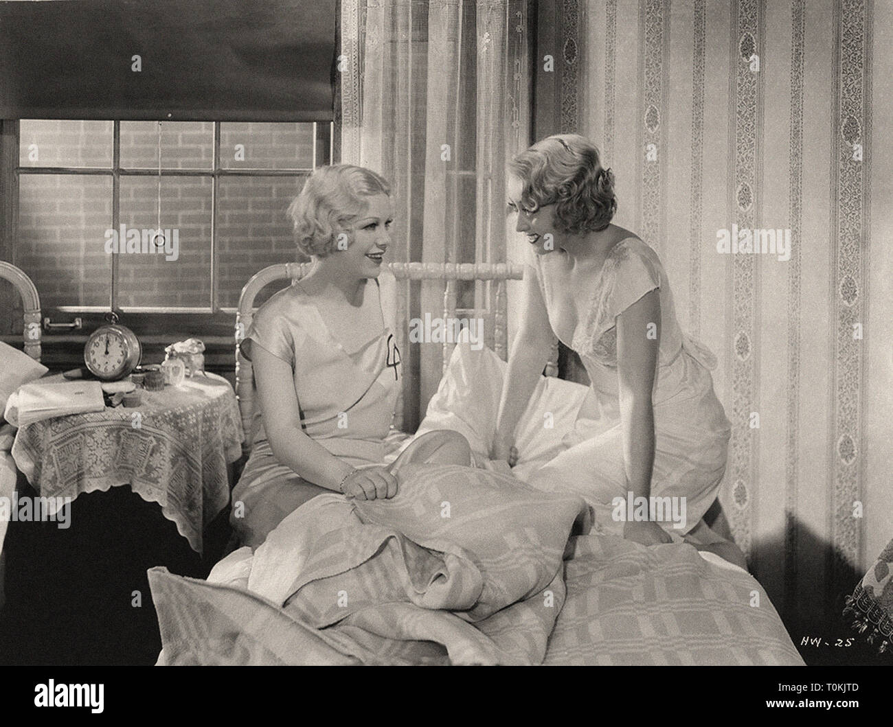 Foto promozionali di Glenda Farrell e Joan Blondll, 1933 Foto Stock