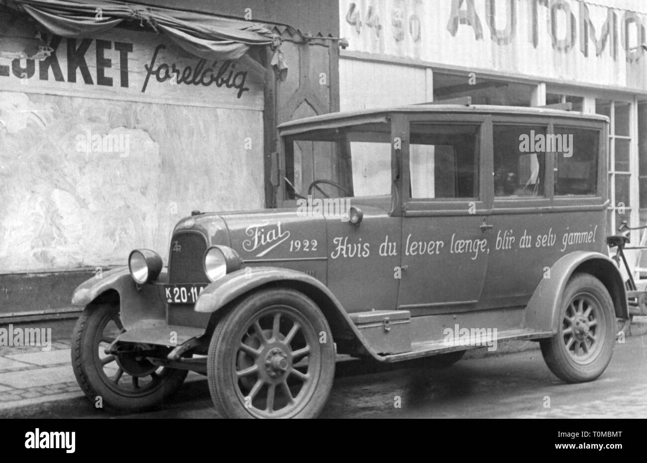 Trasporti / trasporto auto, varianti del veicolo, Fiat 512 (1922), la vista da sinistra davanti, Copenhagen 1948, Additional-Rights-Clearance-Info-Not-Available Foto Stock