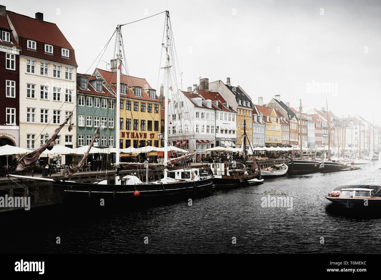 Architettura storica, Nyhavn, Copenhagen, Danimarca Foto Stock
