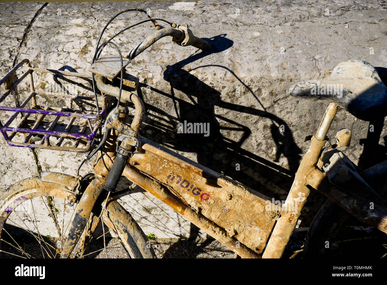 Relitto di bicicletta, Lione, Francia Foto Stock