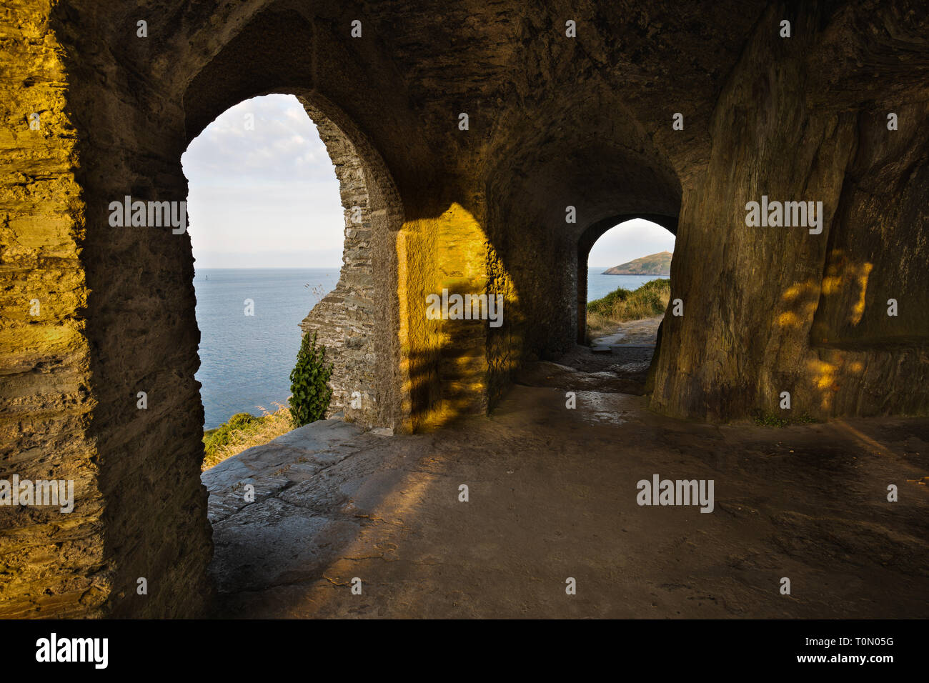 Adelaide Grotto; rame testa; Cornovaglia; Regno Unito Foto Stock