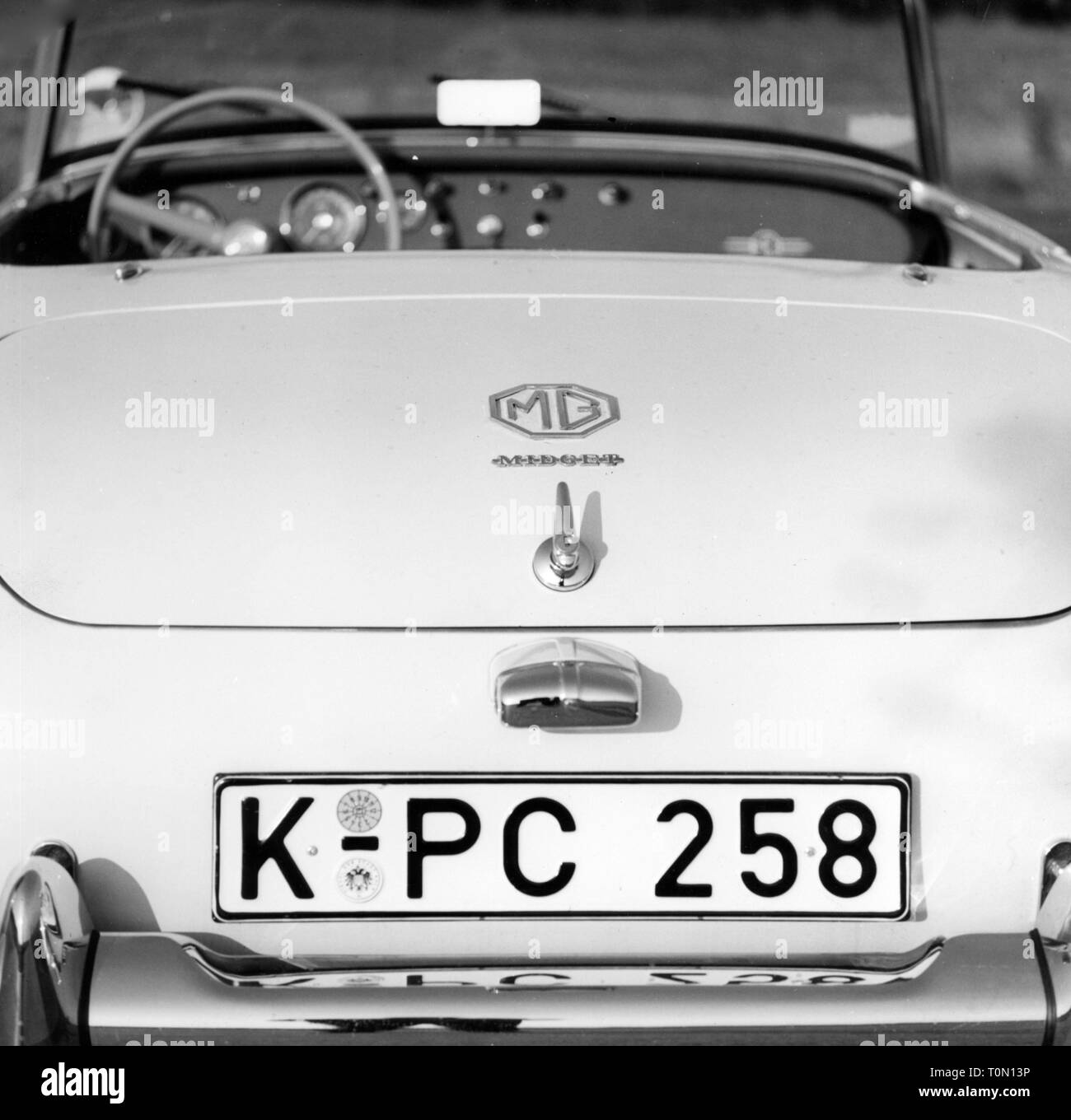 Trasporti / trasporto, automobili, veicolo varianti, MG Midget contrassegnare I, 1961 - 1964, vista da dietro, dettaglio, numero di targa da Colonia, sessanta, Additional-Rights-Clearance-Info-Not-Available Foto Stock