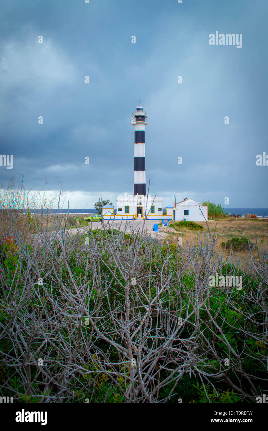 Minorca Faro di Cap de Artrutx cala N'Bosch. Spagna Foto Stock