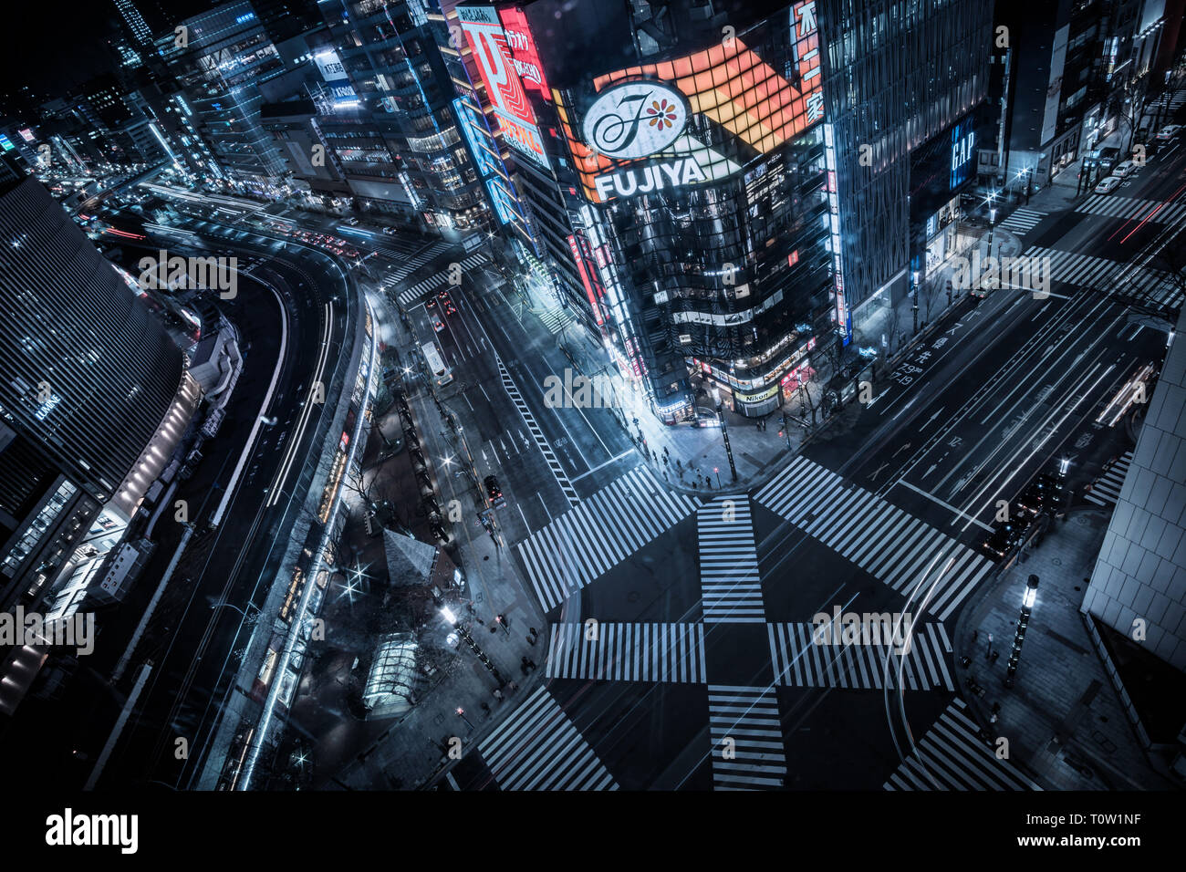 Notte in Ginza Tokyo. Foto Stock