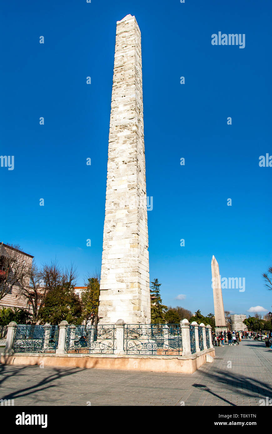 Istanbul, Turchia, 19 Gennaio 2014: l'Obelisco murato, Costantino obelisco o muratura obelisco è situato vicino la Colonna Serpentina presso la Southern Foto Stock