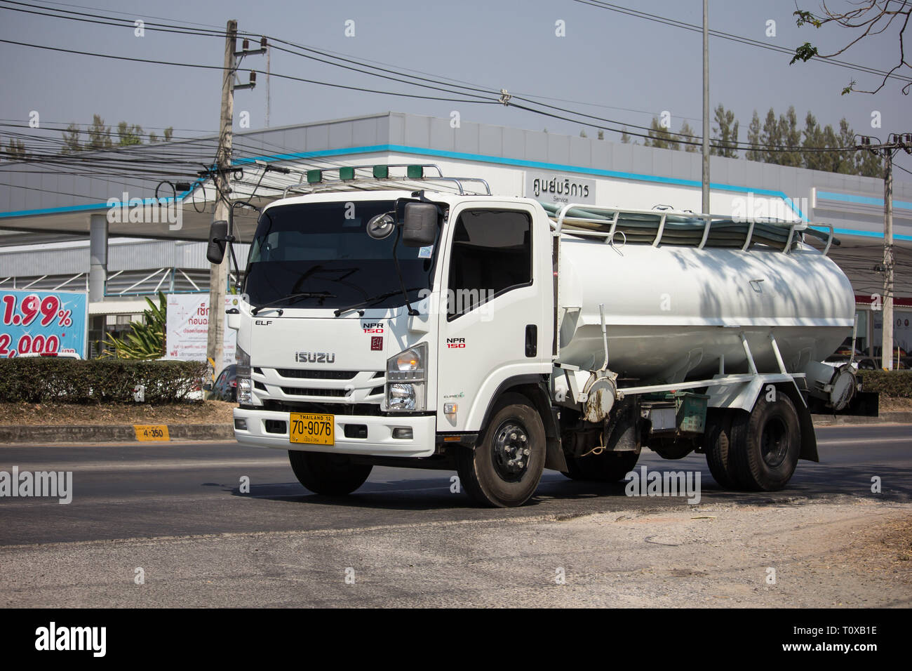 Chiangmai, Tailandia - 4 Marzo 2019: Privato del serbatoio acque nere carrello. Foto di road no.121 circa 8 km dal centro cittadino di Chiangmai, Thailandia. Foto Stock
