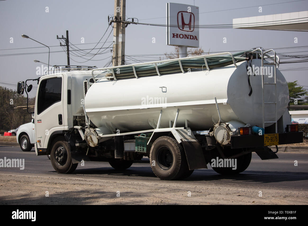 Chiangmai, Tailandia - 4 Marzo 2019: Privato del serbatoio acque nere carrello. Foto di road no.121 circa 8 km dal centro cittadino di Chiangmai, Thailandia. Foto Stock