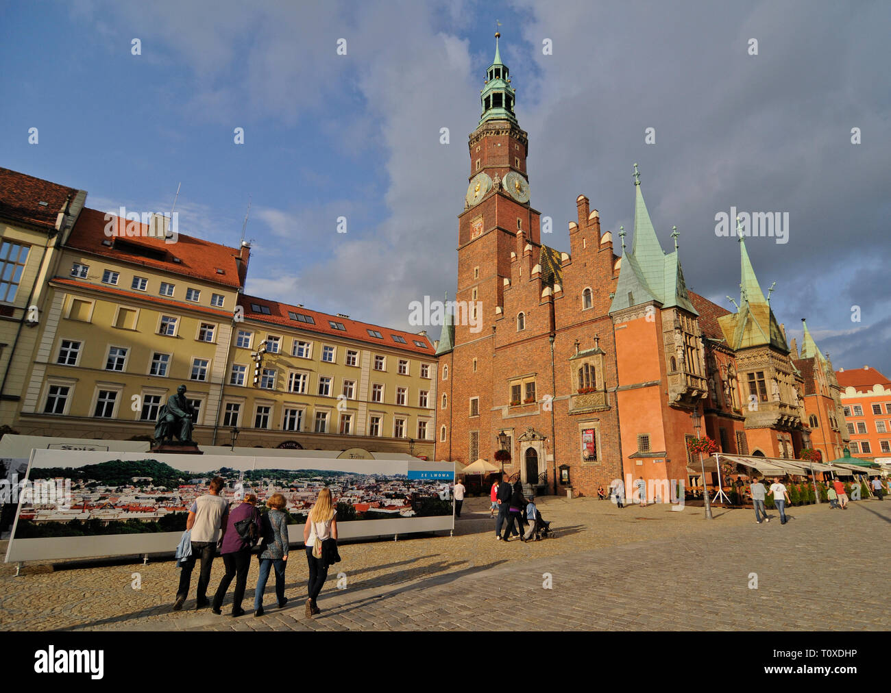 Wroclaw Municipio della Città Vecchia (a ovest di elevazione), Polonia Foto Stock