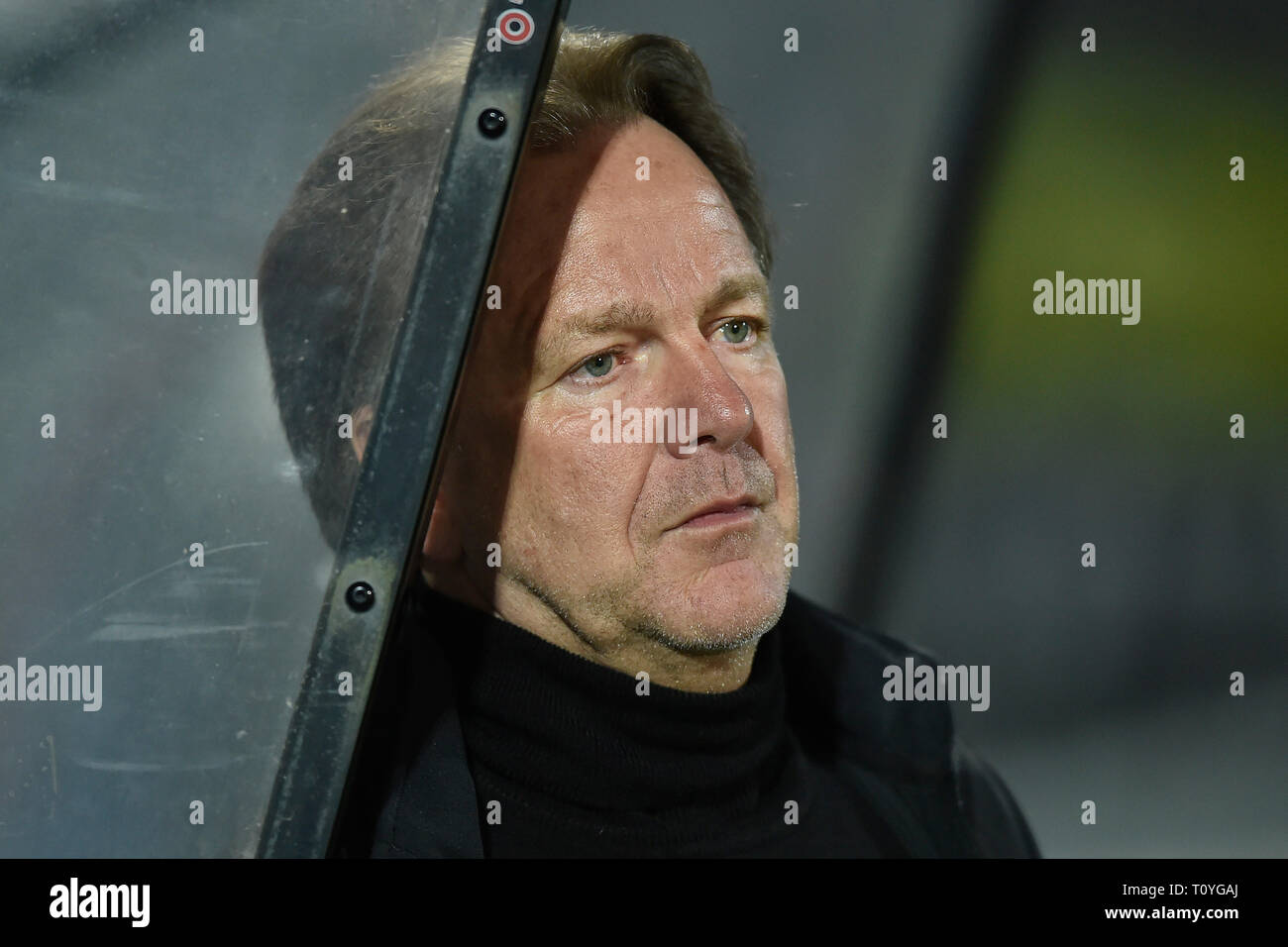 DEN BOSCH, 22-03-2019, Stadion De Vliert, Keuken Kampioen Divisie, Den Bosch - Telstar, stagione 2018 / 2019, Telstar allenatore Mike Snoei prima della partita Den Bosch - Telstar Foto Stock