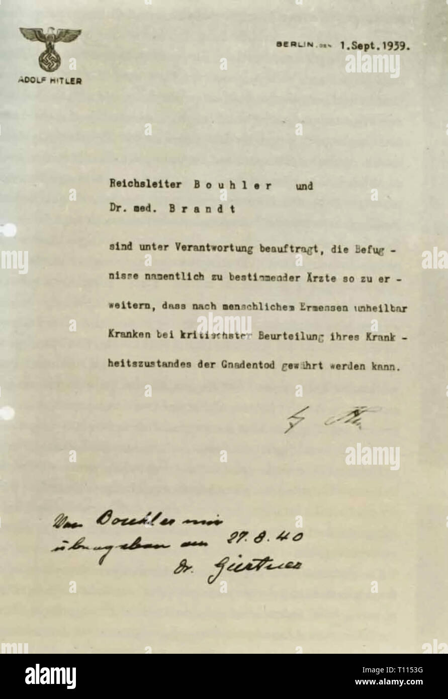 Il nazismo / socialismo nazionale, documenti, la messa in opera di Philipp Bouhler e Karl Brandt con l'esecuzione di uccisione di mentalmente o fisicamente handicappati da Adolf Hitler, Berlino, 1.9.1939, Germania, Terzo Reich, Seconda Guerra Mondiale / La seconda guerra mondiale, le forme gravi di criminalità, eutanasia, mercy killing, eugenetica, azione T4, assassinio, omicidi di massa, stragi, uccisioni di massa, medicina, medicinali, malato, malati, malattia, malattie, disabile, persone disabili, di persone portatrici di handicap, assegnazione delle assegnazioni, comando, ordine, comandi, ordini, , Additional-Rights-Clearance-Info-Not-Available Foto Stock