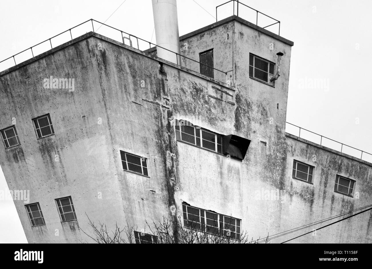 Ridondante vecchio edificio in fabbrica Foto Stock